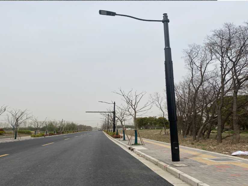 华宁县上海综合杆 太阳能路灯工程